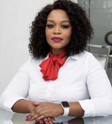 Zenzi Nkosi, estate agent