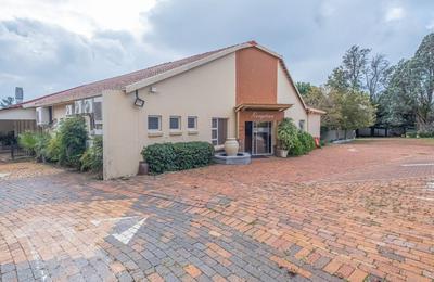 Guest House For Sale in Hyde Park, Sandton
