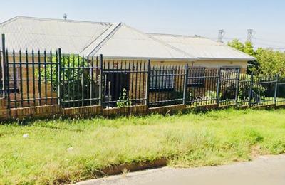 House For Sale in Primrose Hill, Germiston