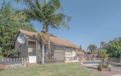 House For Sale in Birchleigh North, Kempton Park